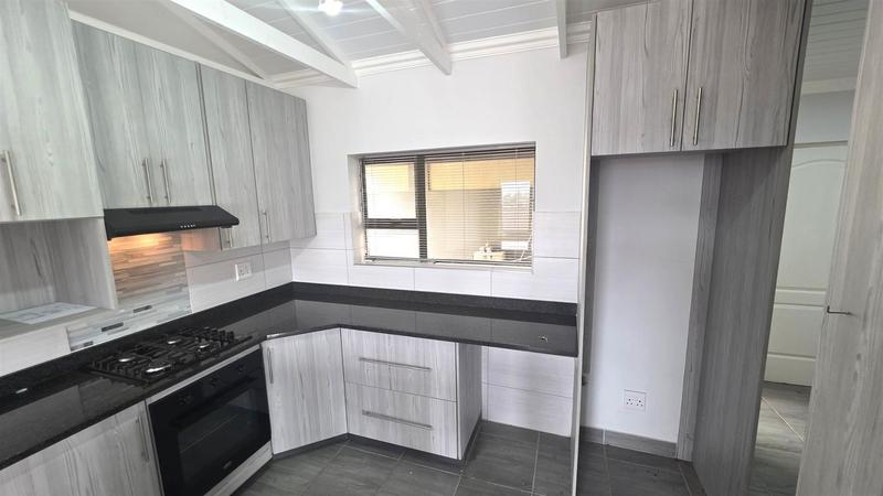 3 Bedroom Property for Sale in Seemeeu Park Western Cape